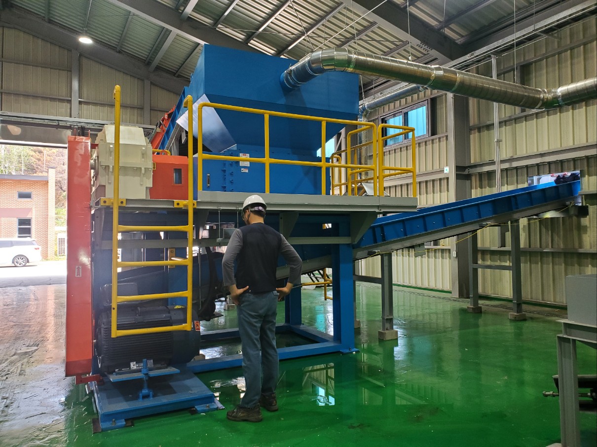 중고 파쇄기.분쇄기.선별기.컨베이어 외  다량 보유