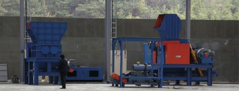 산업 및 건설 폐기물 전단계 처리라인